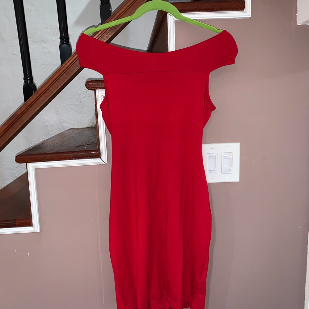 Red party dress
